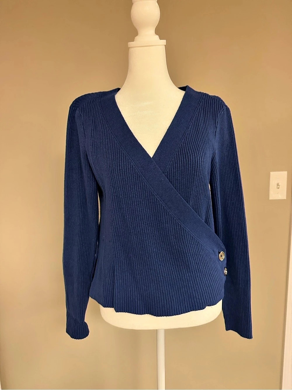 White House, Black market V-Neck Wrap Sweater in Royal Blue Like New
